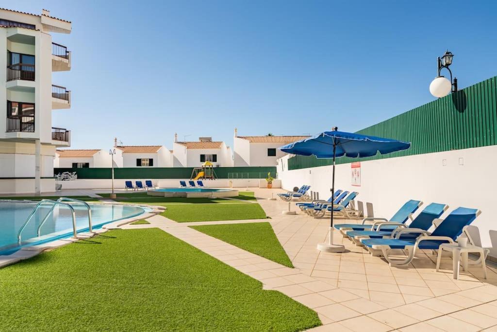 Aqua Magna Apartment Albufeira Luaran gambar
